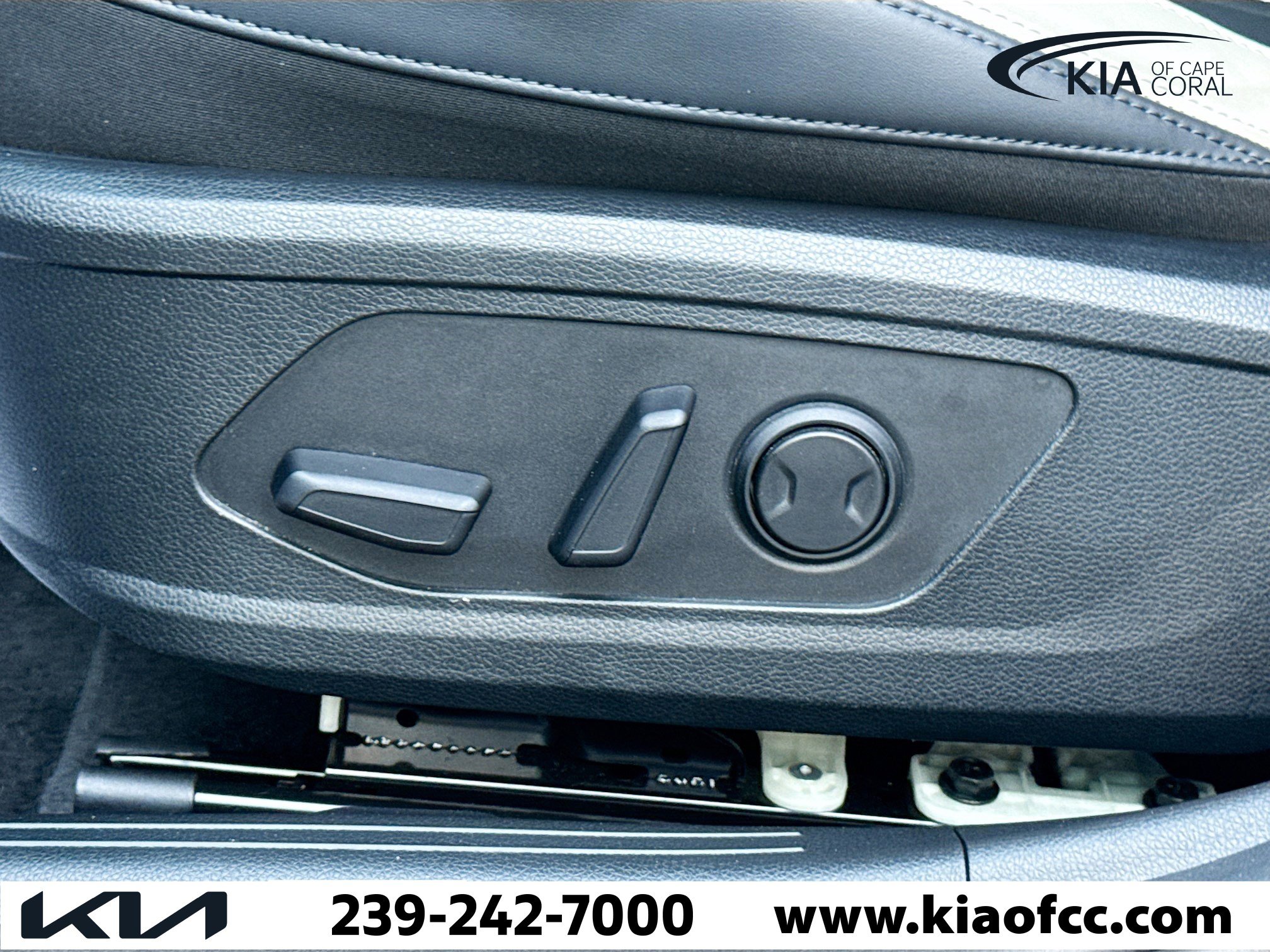 Certified 2025 Kia K5 GT-Line image 23