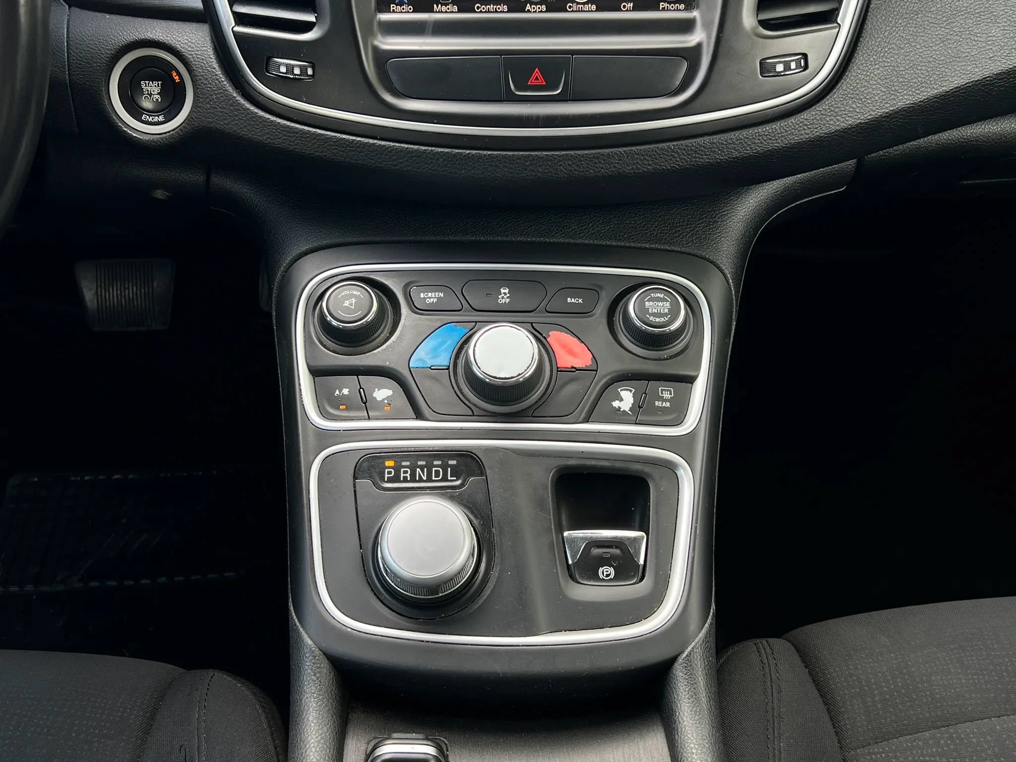Used 2016 Chrysler 200 Limited w/ Convenience Group FWD image 22