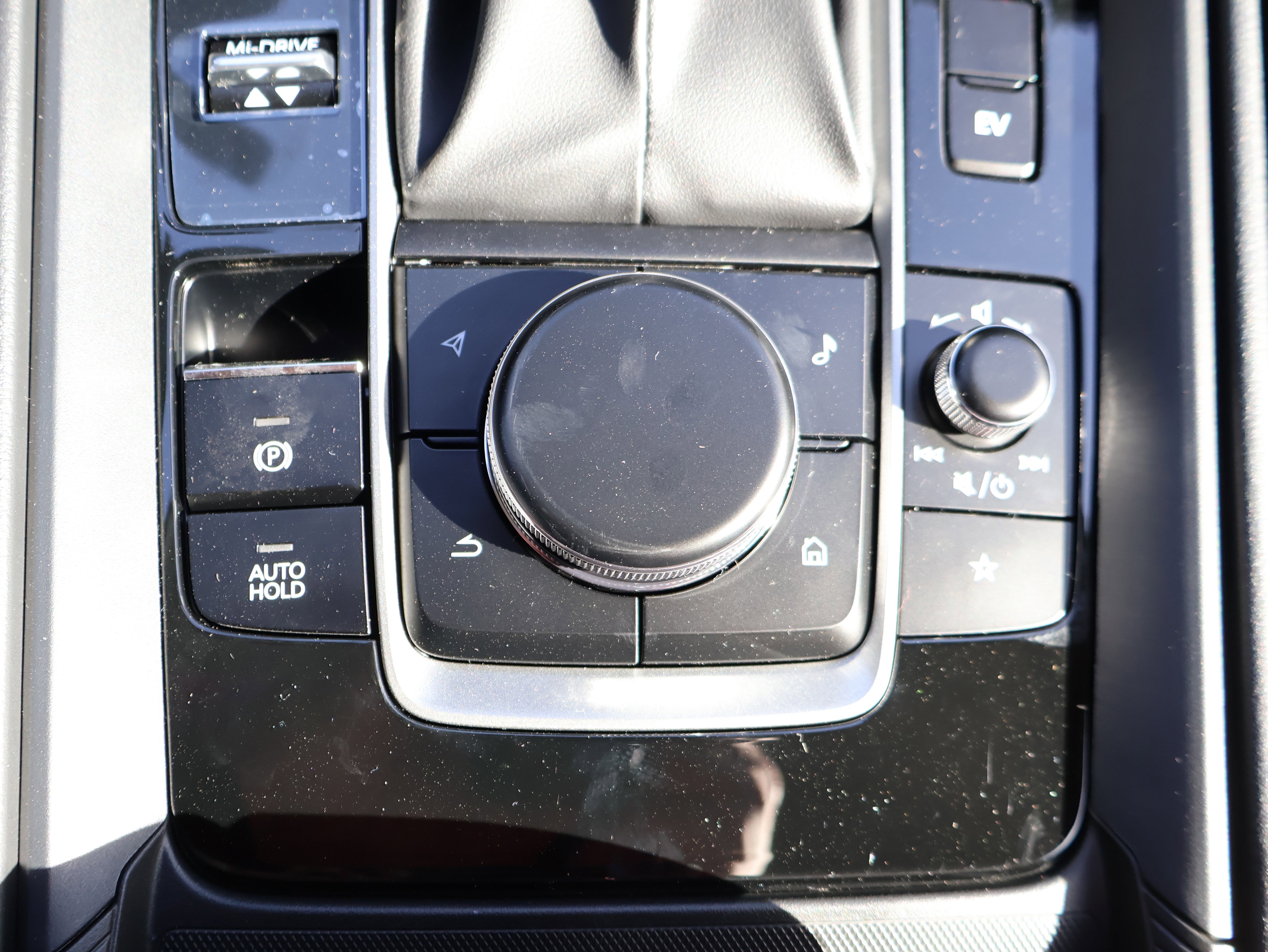 New 2026 MAZDA CX-50 AWD 2.5 Hybrid w/ Premium Pkg image 32