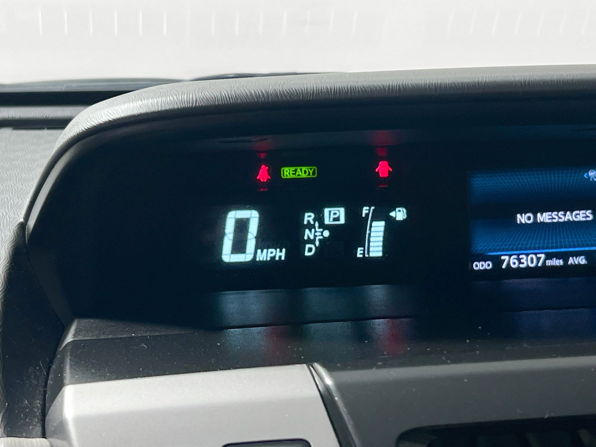 Used 2015 Toyota Prius V Five image 23