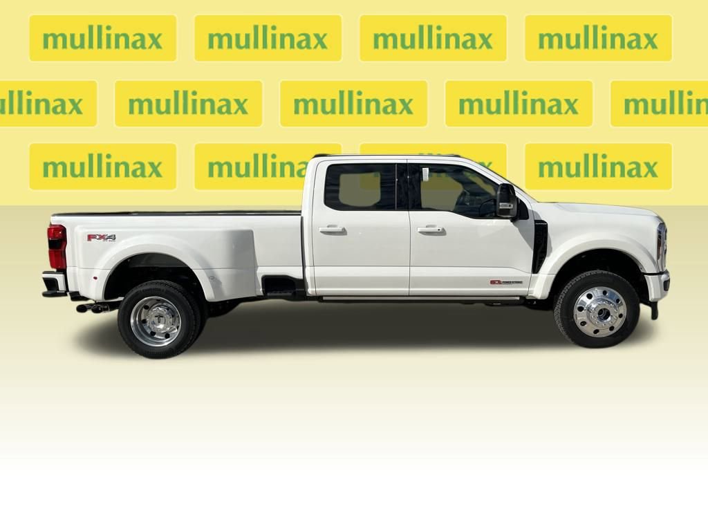 New 2026 Ford F450 Platinum w/ FX4 Off-Road Package image 2