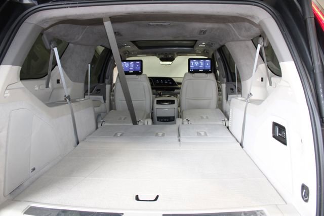 Used 2021 Cadillac Escalade ESV Sport Platinum image 42