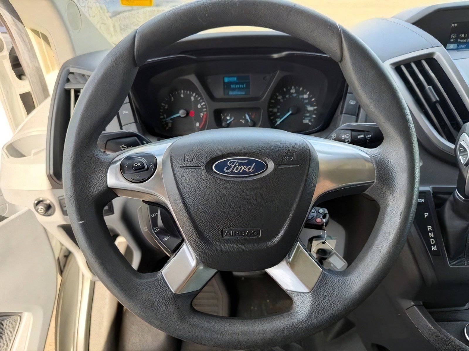 Used 2017 Ford Transit 350 XLT RWD image 22