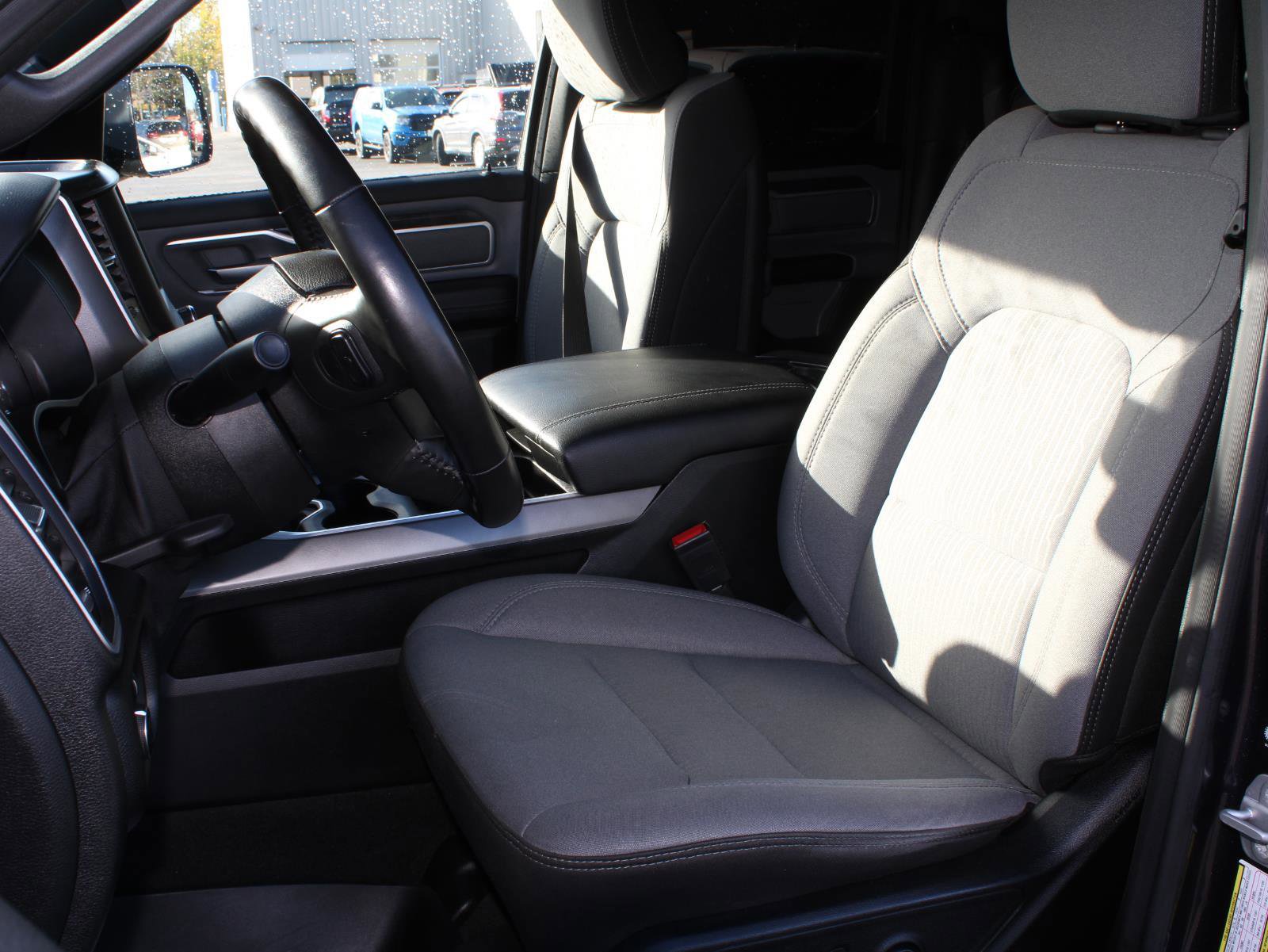 Used 2021 RAM 1500 Big Horn image 13