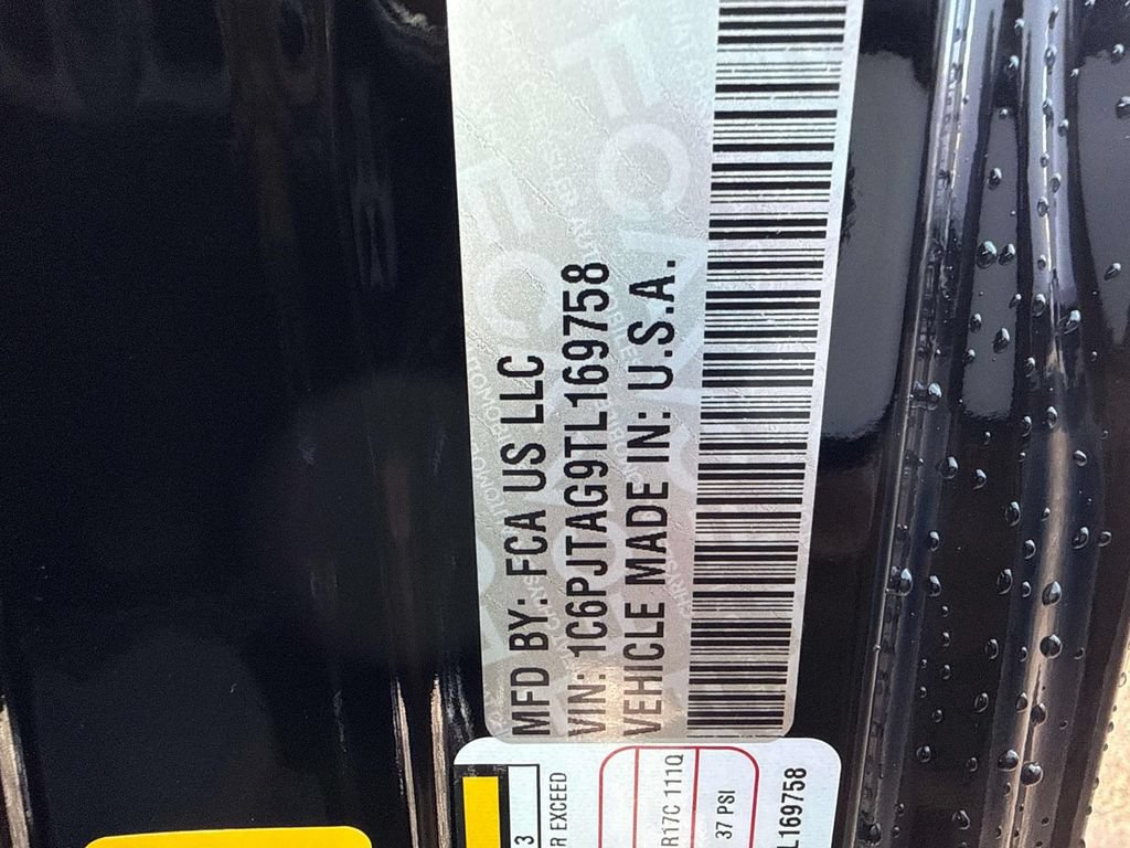 New 2026 Jeep Gladiator Sport AWD/4WD image 12