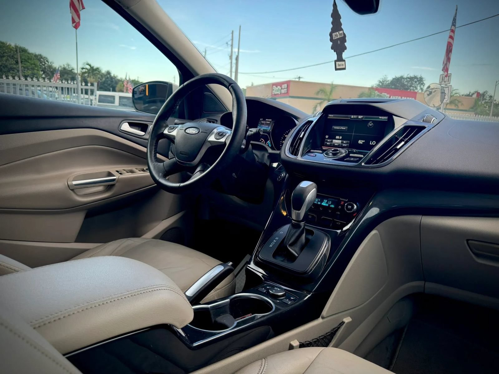 Used 2015 Ford Escape Titanium AWD/4WD image 20