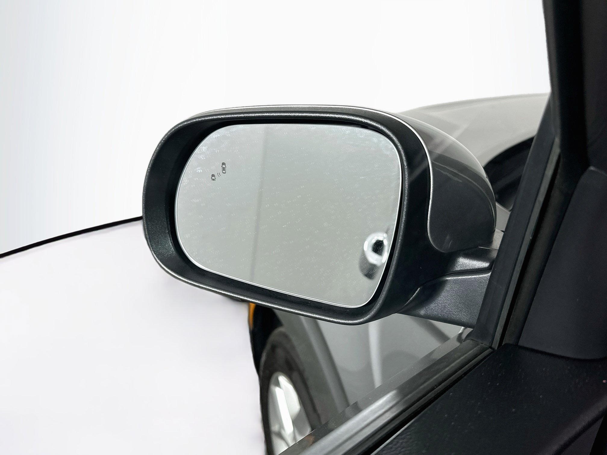 Used 2025 Kia Soul LX w/ LX Technology Package FWD image 16