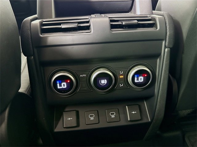 Certified 2022 Land Rover Defender 110 X-Dynamic HSE image 27