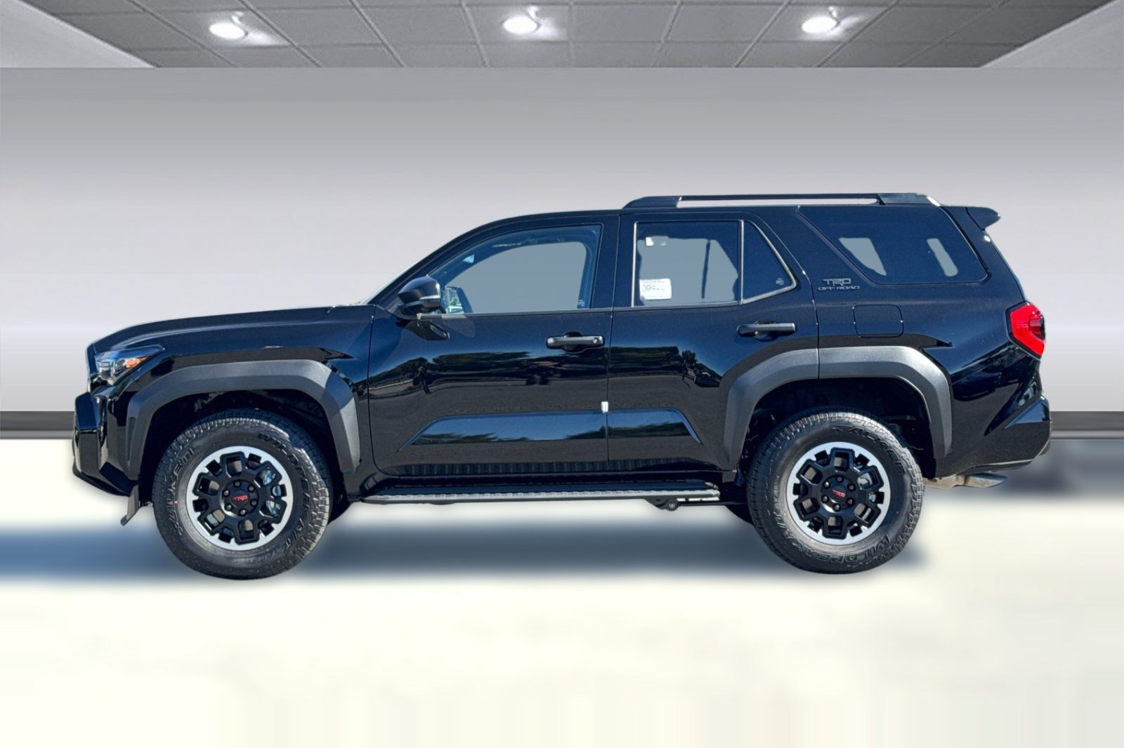 New 2026 Toyota 4Runner TRD Off-Road Premium AWD/4WD image 2