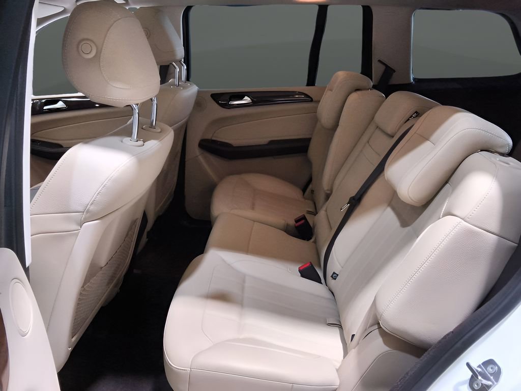 Used 2019 Mercedes-Benz GLS 450 4MATIC w/ Premium 1 Package image 31