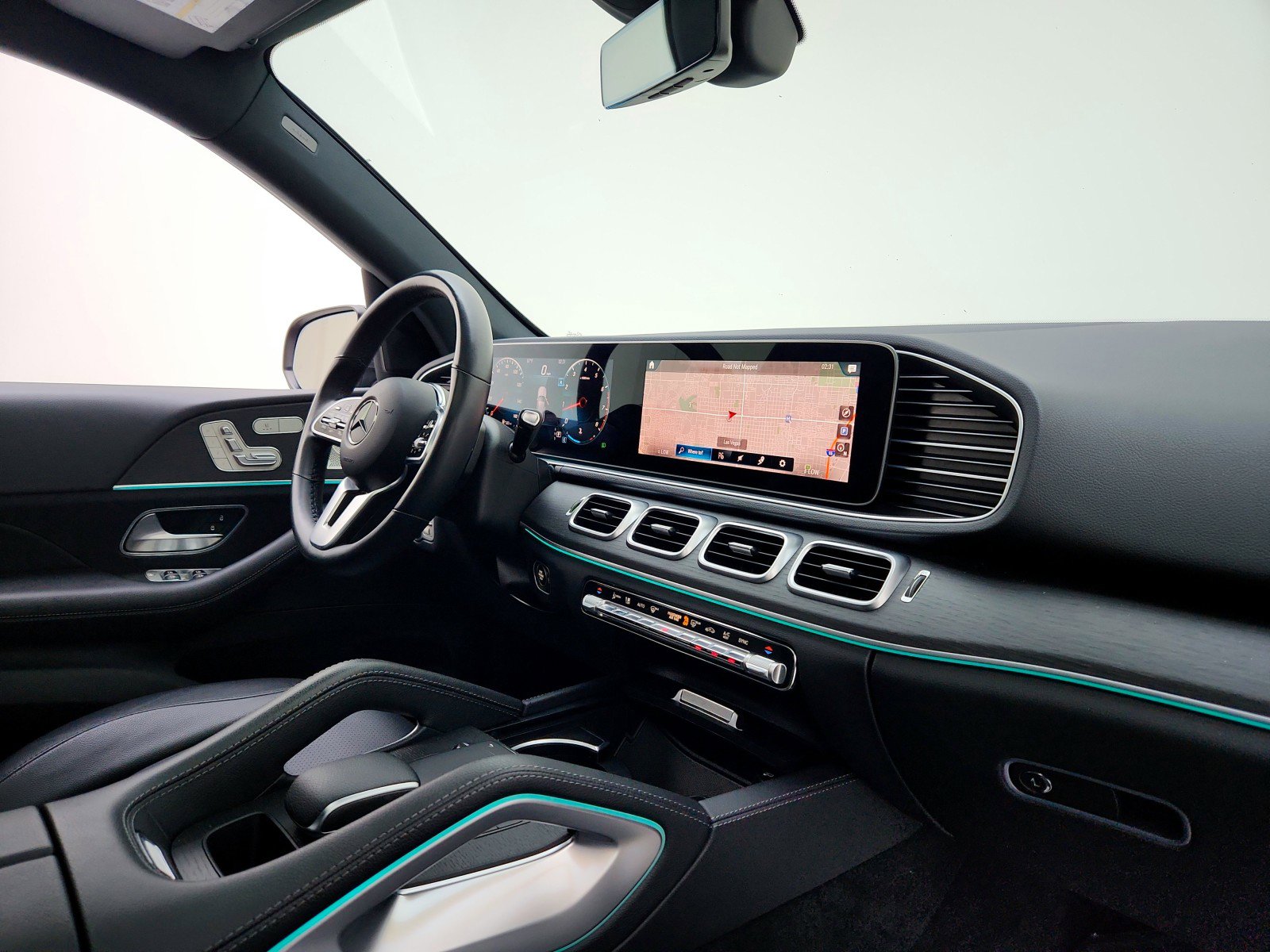 Certified 2022 Mercedes-Benz GLE 350 w/ Premium Package image 21