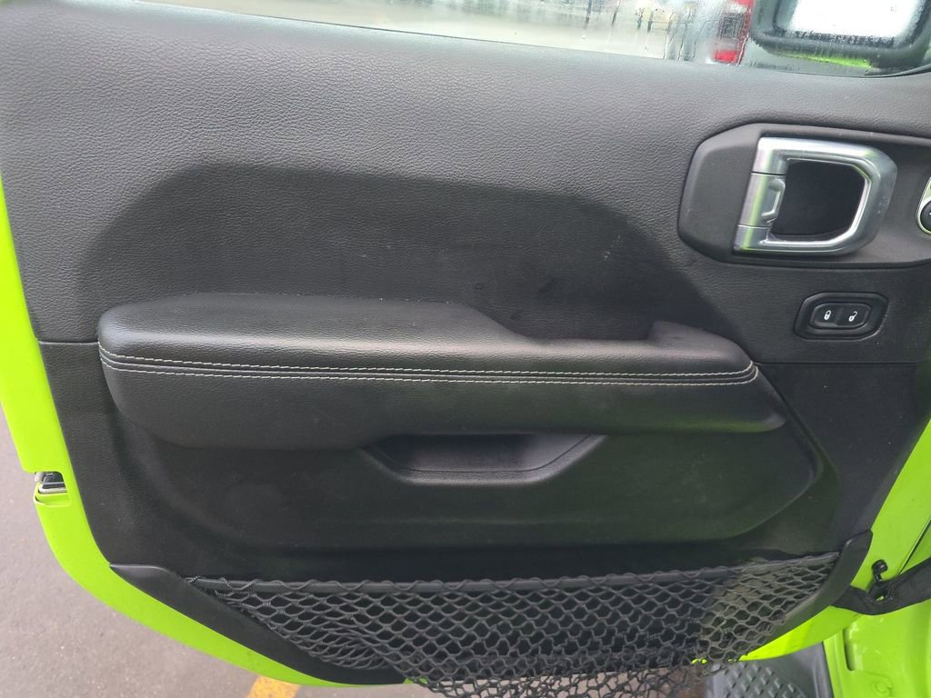 Used 2021 Jeep Gladiator Overland w/ Popular Equipment Package image 12