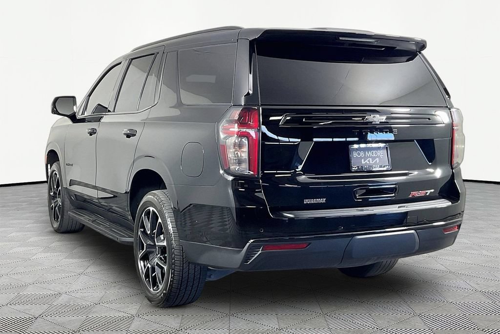 Certified 2024 Chevrolet Tahoe RST w/ Luxury Package AWD/4WD image 4