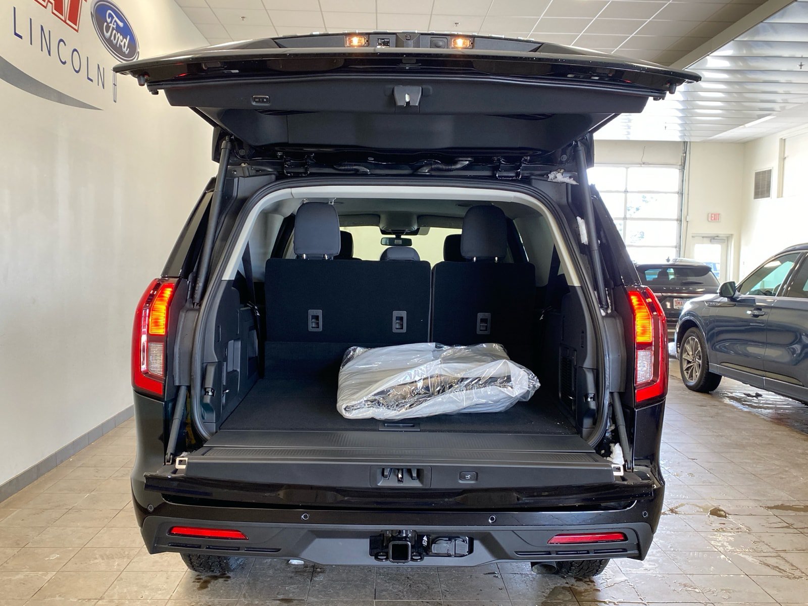 New 2026 Ford Expedition Max Active AWD/4WD image 11