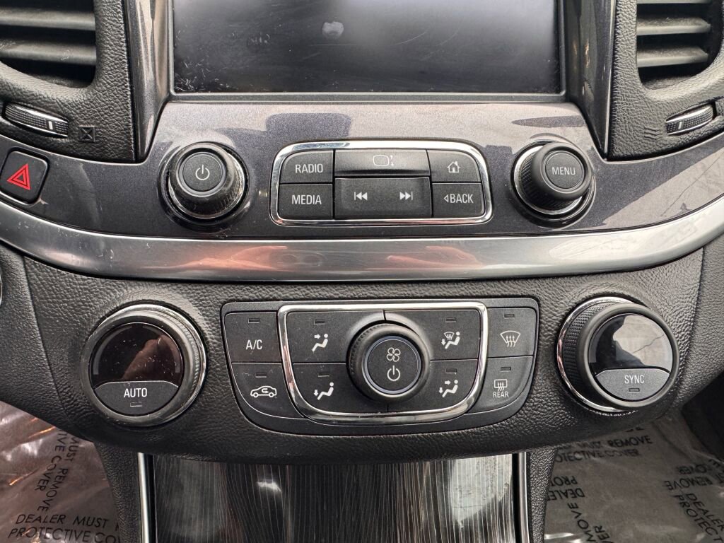 Used 2018 Chevrolet Impala LT image 25