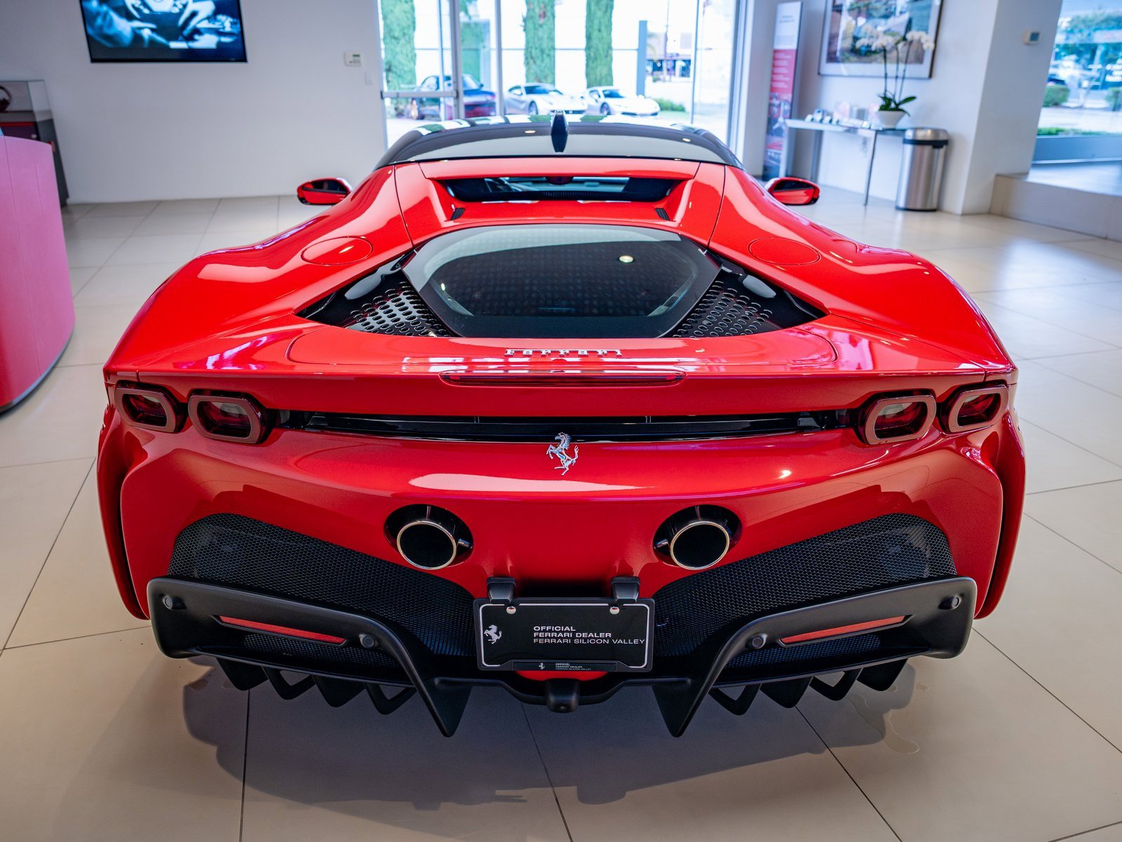 Used 2023 Ferrari SF90 Stradale image 5