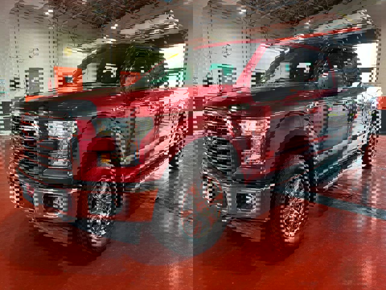 Used 2017 Ford F150 XLT w/ Equipment Group 302A Luxury image 2