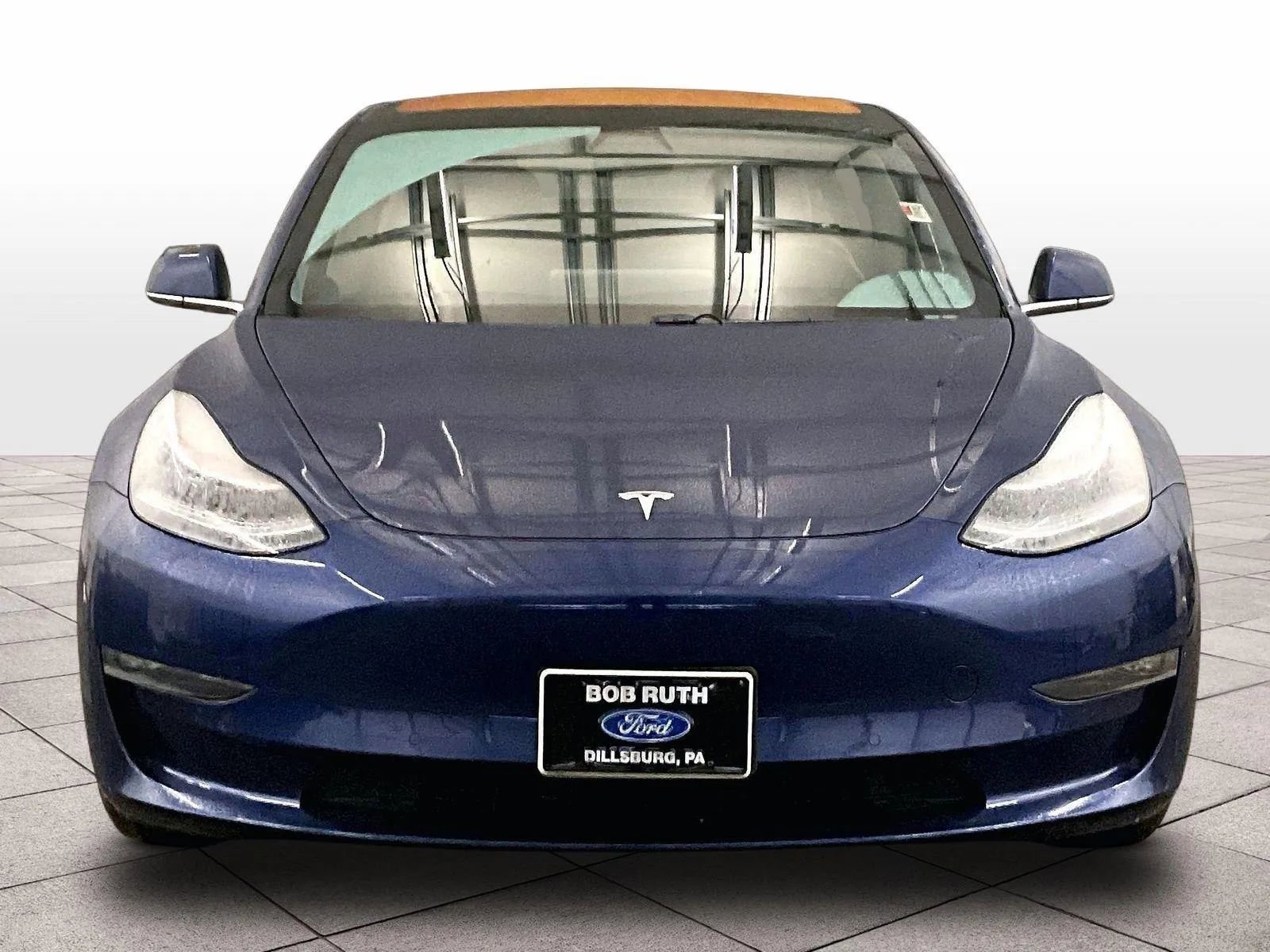 Used 2018 Tesla Model 3 Performance image 3