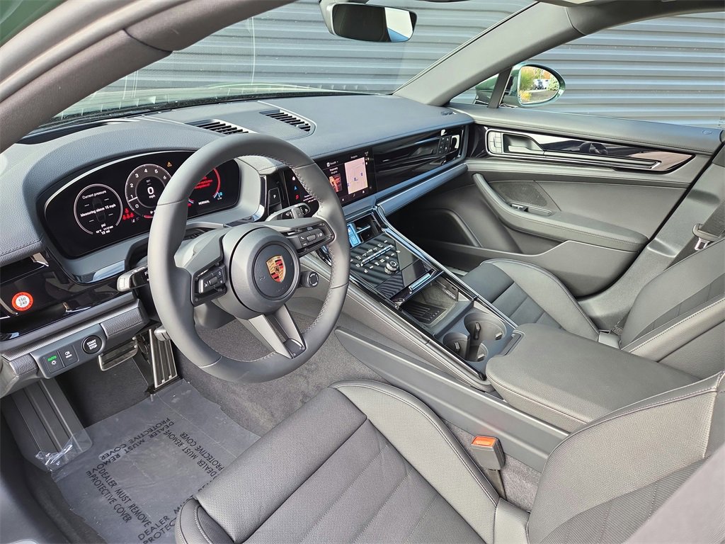 New 2026 Porsche Panamera 4 image 4