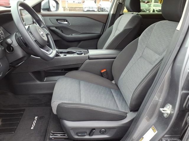 Certified 2023 Nissan Rogue SV image 11