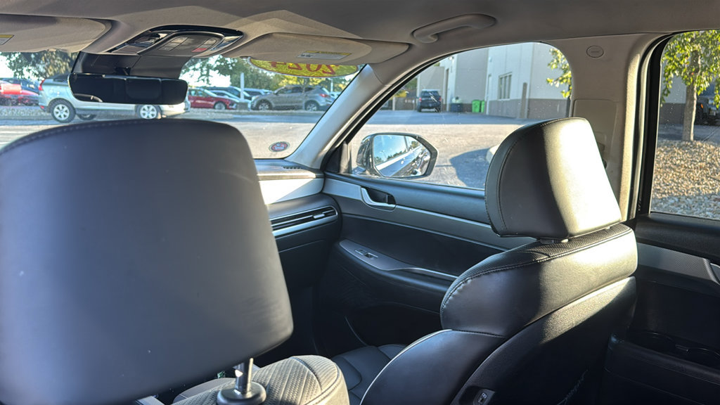 Used 2024 Hyundai Palisade SEL FWD image 32