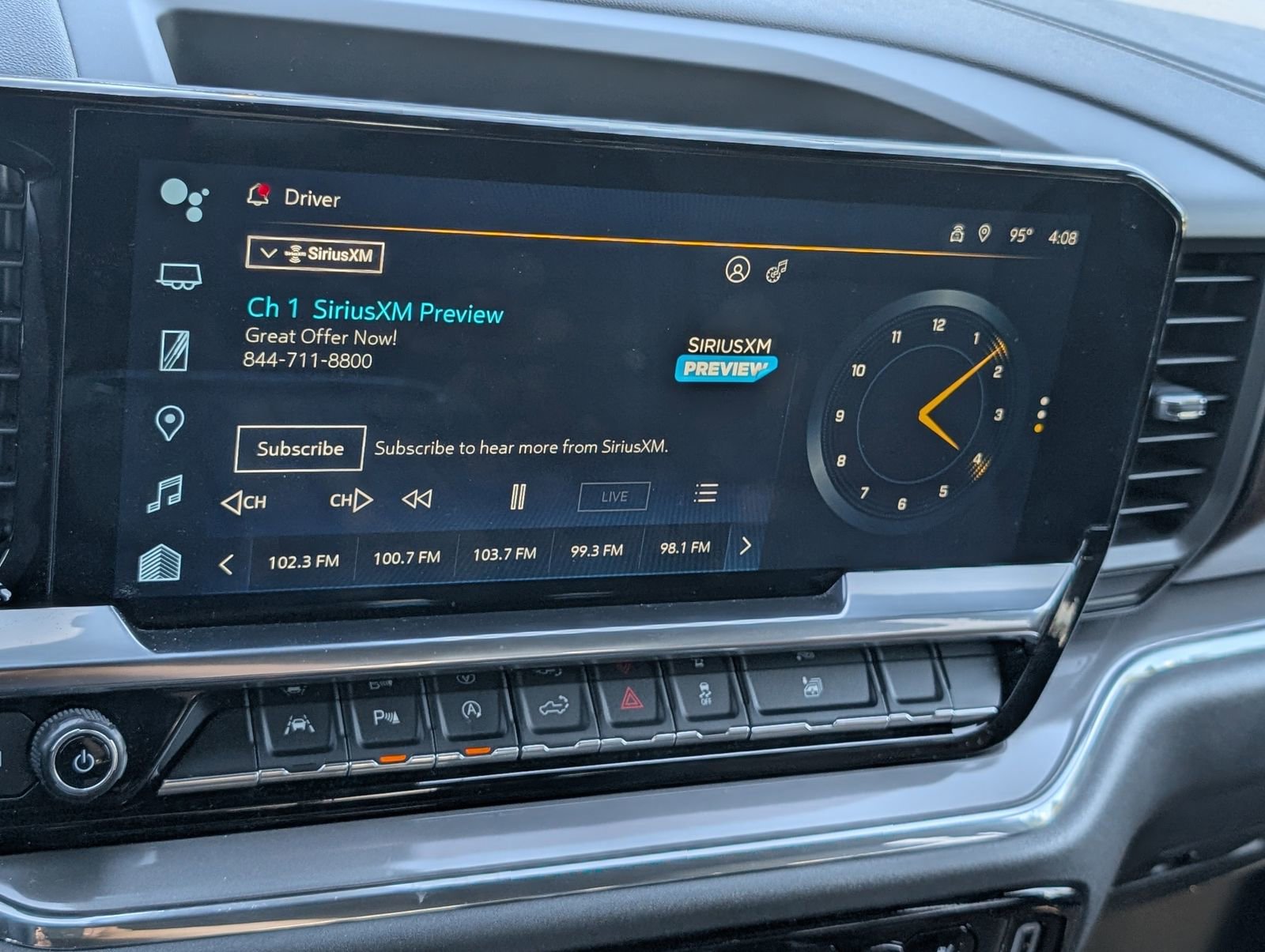 Used 2023 Chevrolet Silverado 1500 High Country w/ Technology Package AWD/4WD image 11