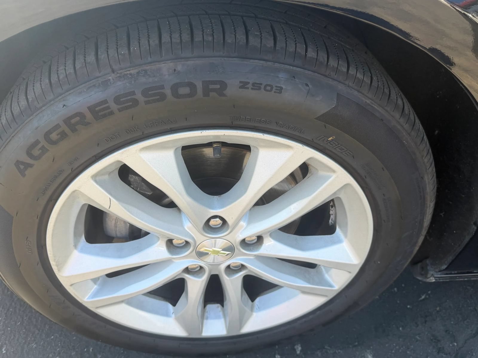 Used 2016 Chevrolet Malibu LT FWD image 24