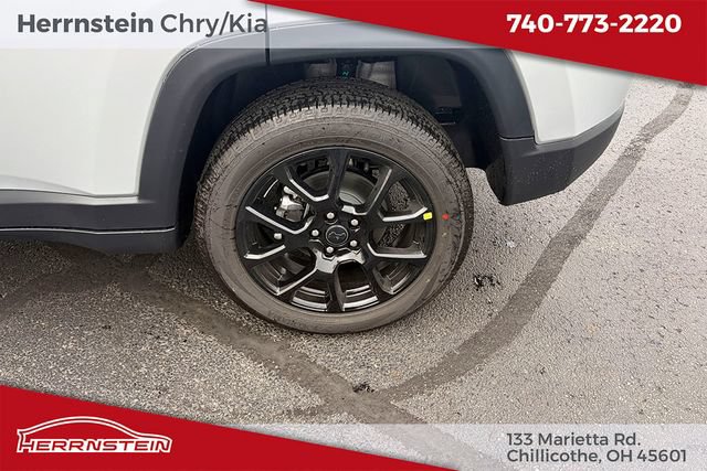 New 2026 Jeep Compass Latitude AWD/4WD image 26