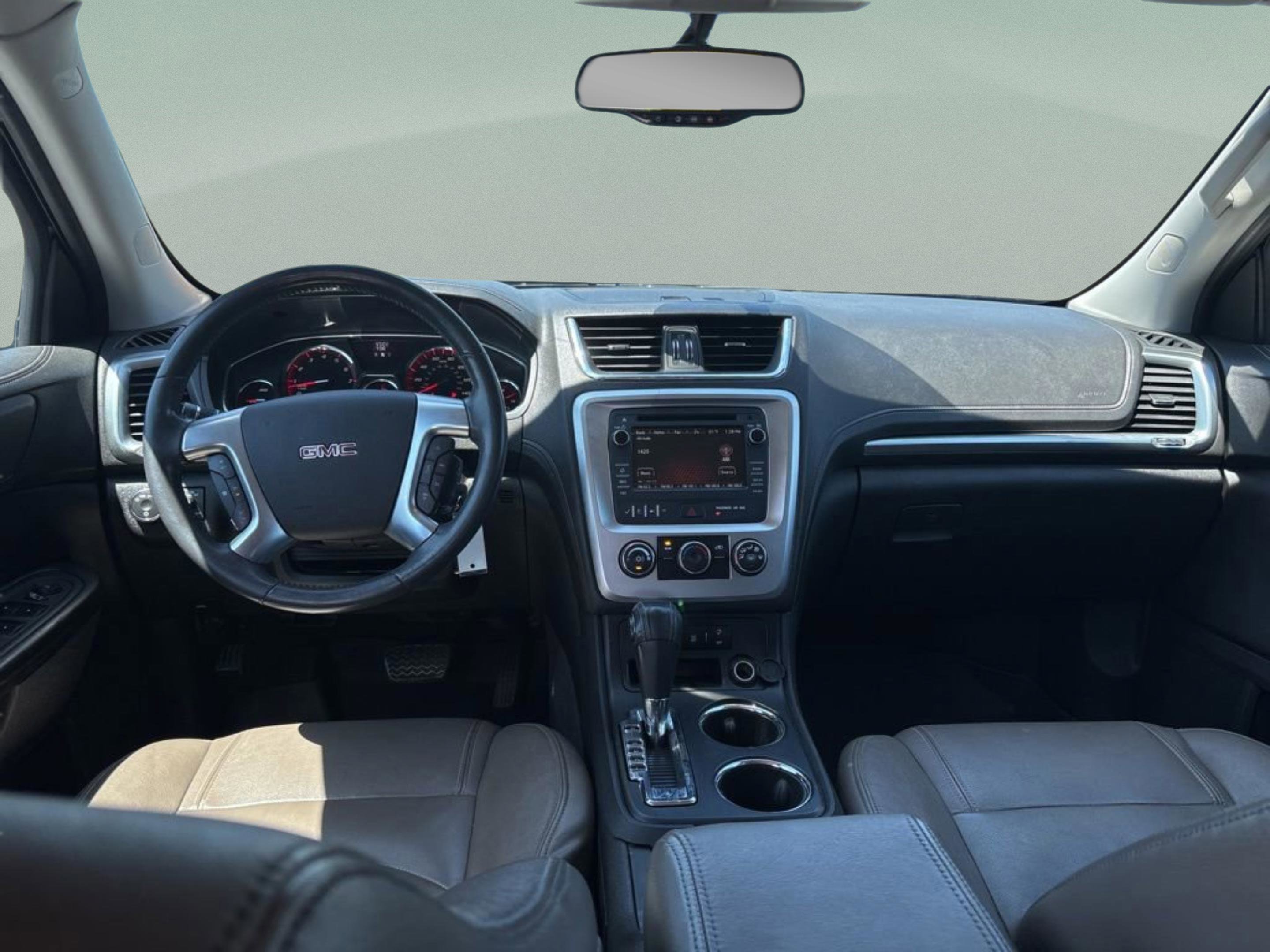 Used 2014 GMC Acadia SLE image 8