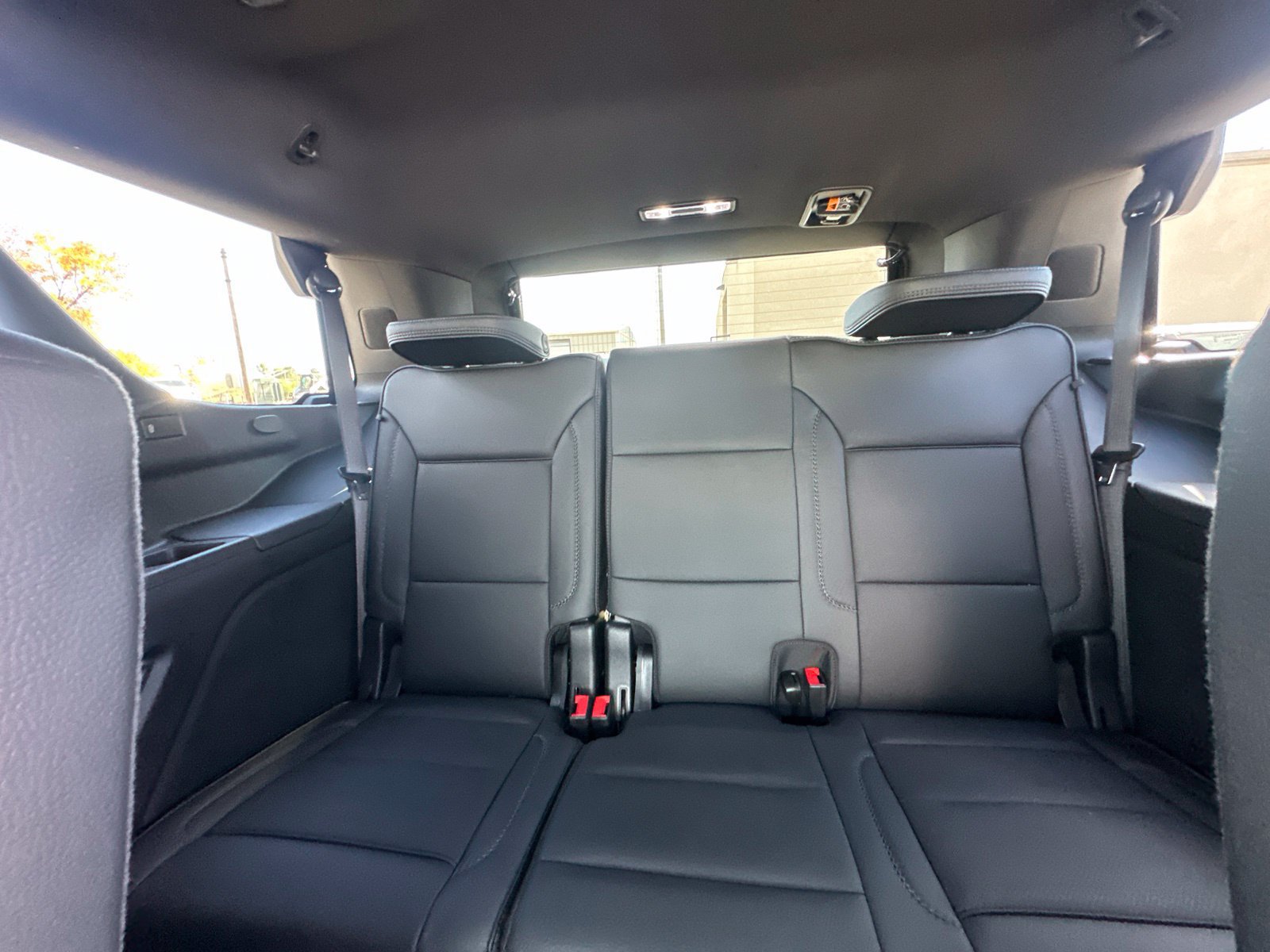 Used 2026 GMC Yukon Denali w/ Sun & Power Step Package AWD/4WD image 22