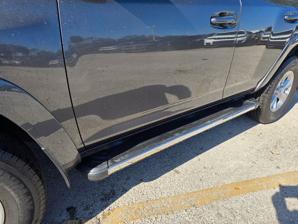 Used 2019 Toyota 4Runner SR5 Premium image 10