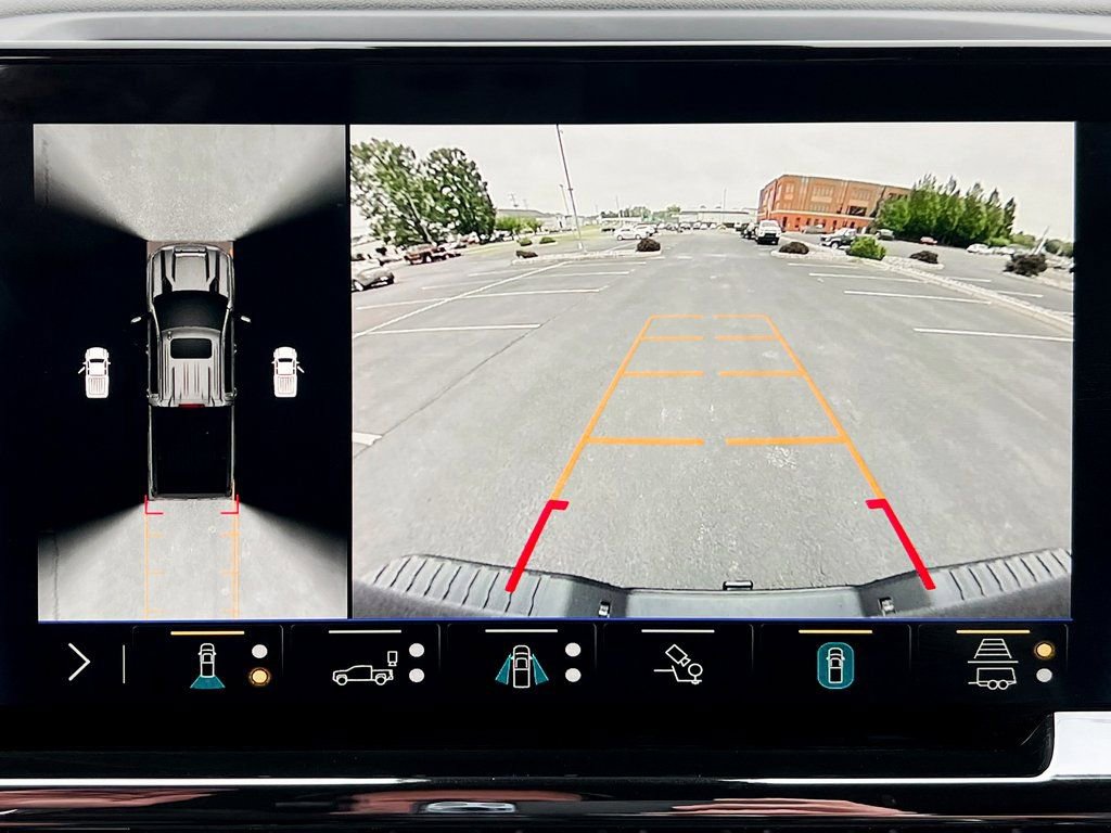 Used 2024 Chevrolet Silverado 1500 ZR2 w/ Technology Package image 6