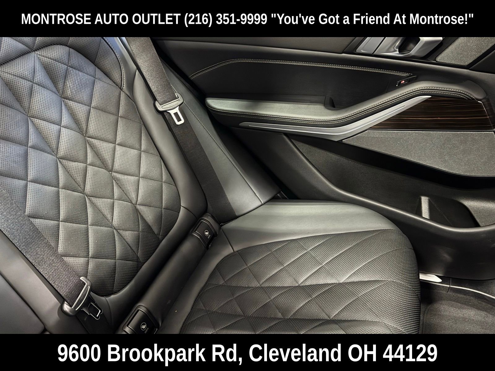 Used 2024 BMW X5 xDrive40i w/ Premium Package image 37