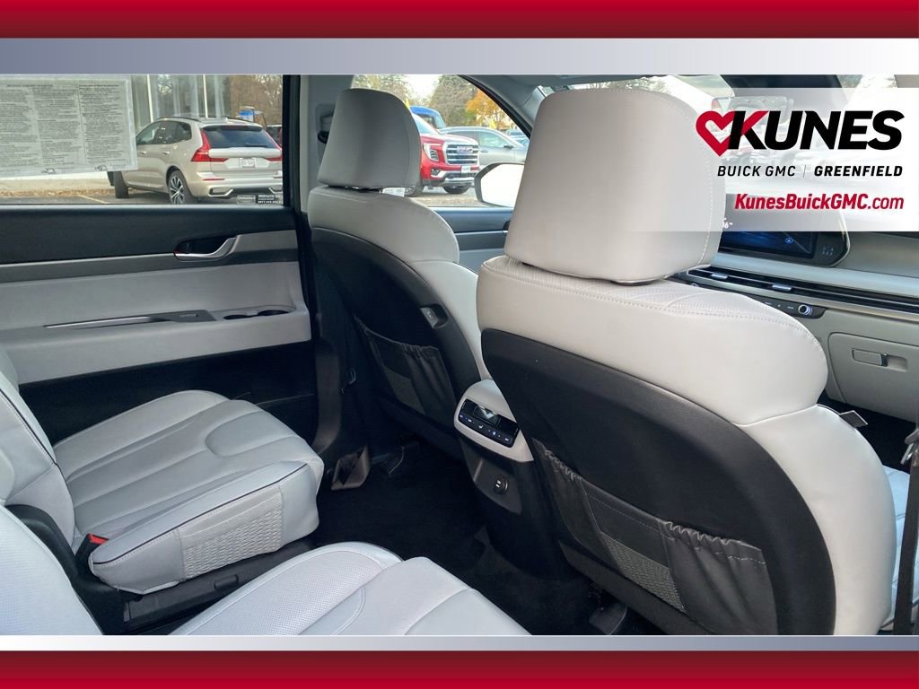 Used 2024 Hyundai Palisade SEL image 42