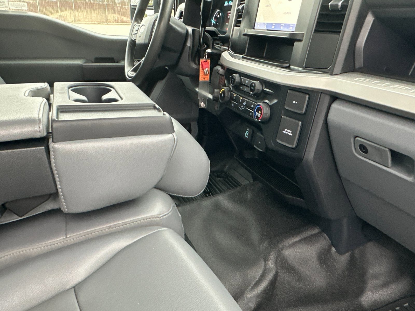 Certified 2024 Ford F550 image 15