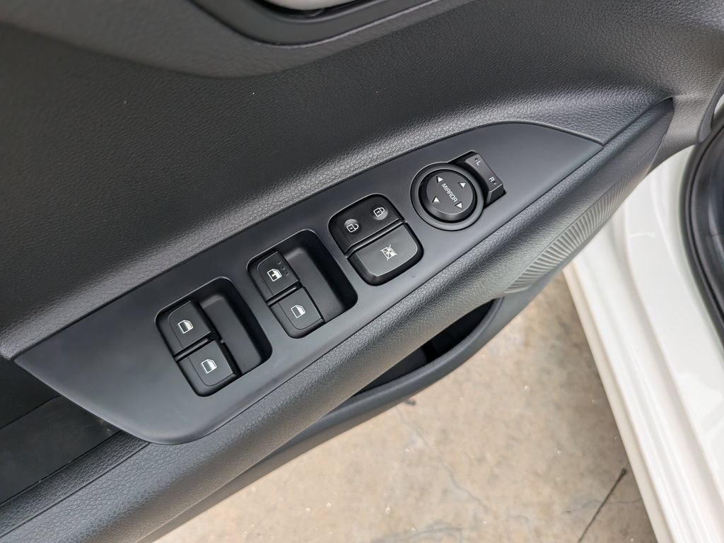 Certified 2022 Kia Rio LX FWD image 18