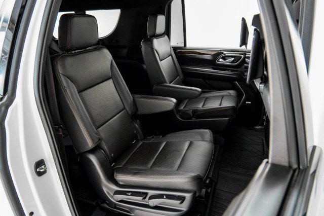 Used 2021 Chevrolet Suburban High Country AWD/4WD image 39
