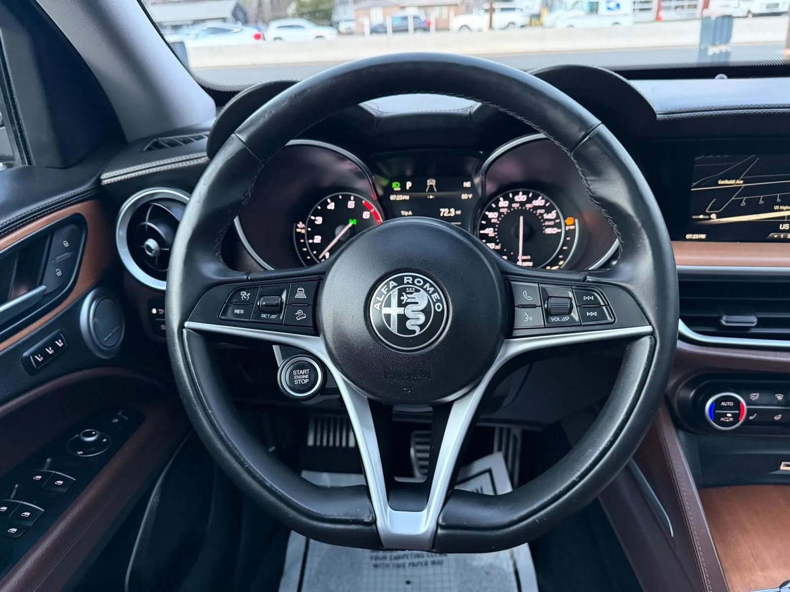 Used 2019 Alfa Romeo Stelvio Ti Lusso w/ Quick Order Package 22X Lusso image 38