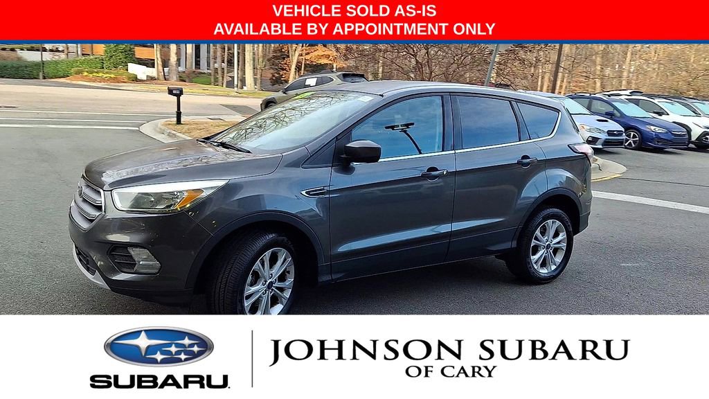 Used 2017 Ford Escape SE image 4