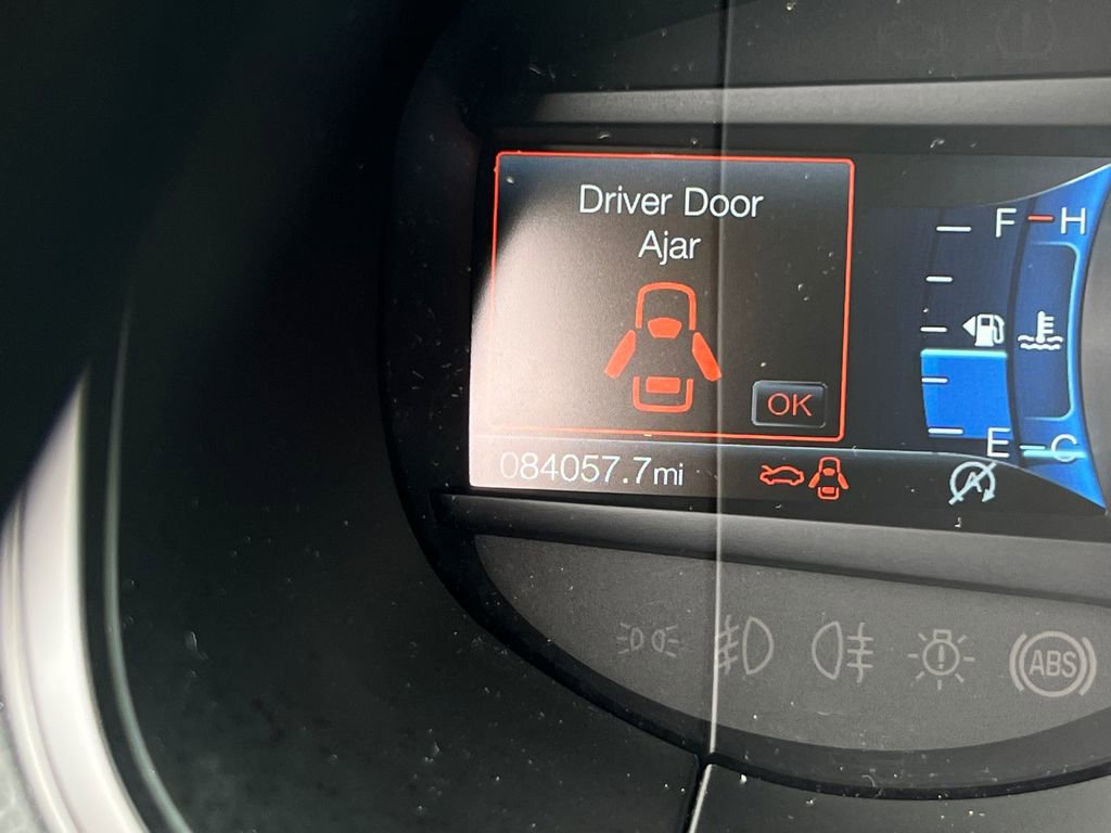 Used 2022 Ford Edge SE w/ Black Appearance Package image 27