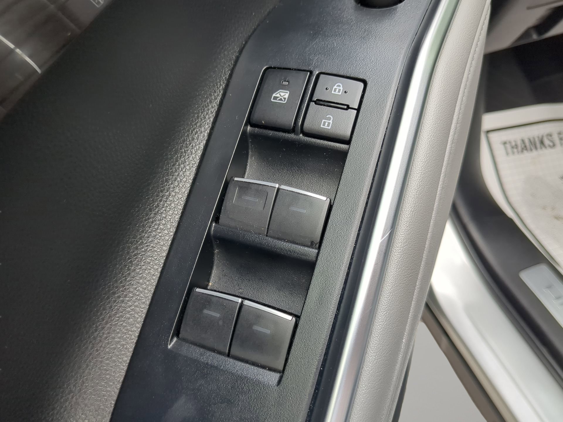 Used 2022 Toyota Highlander Limited image 48