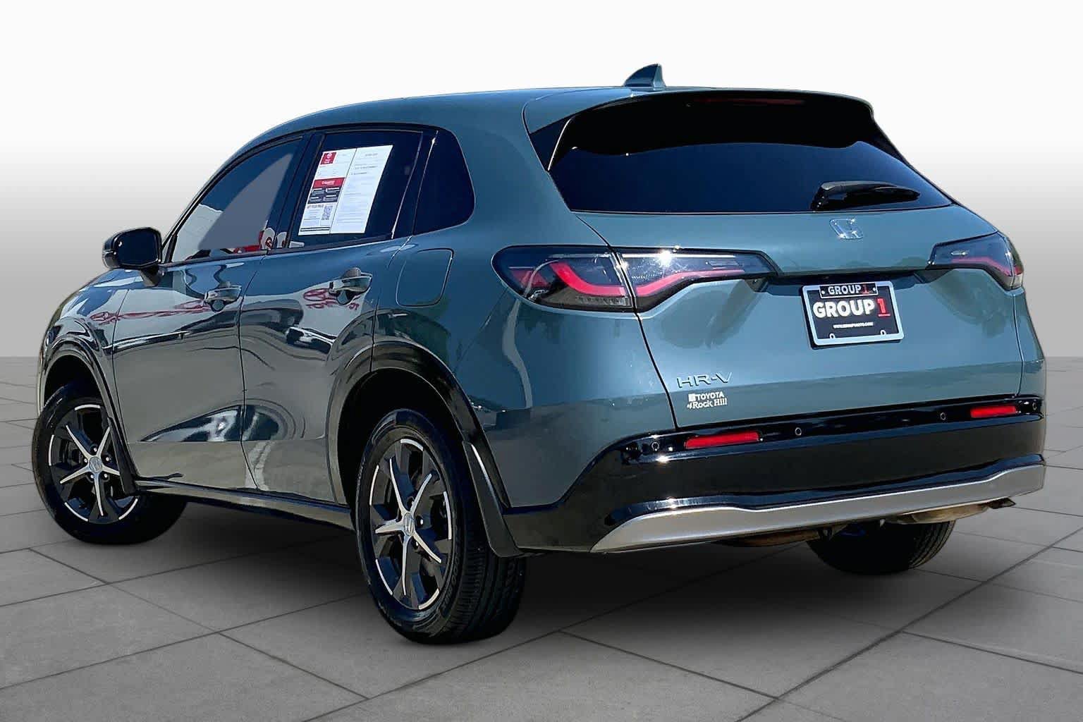 Used 2023 Honda HR-V EX-L image 11