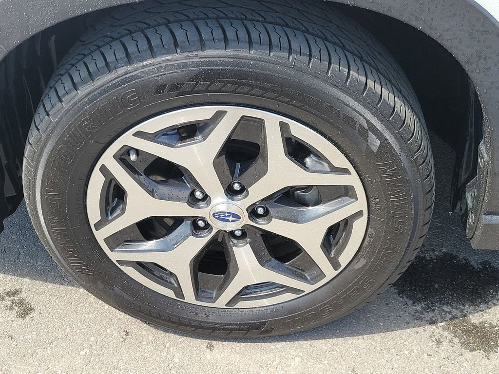 Used 2023 Subaru Forester Premium image 9