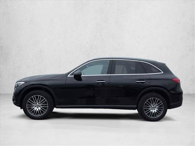 Used 2026 Mercedes-Benz GLC 300 4MATIC image 4