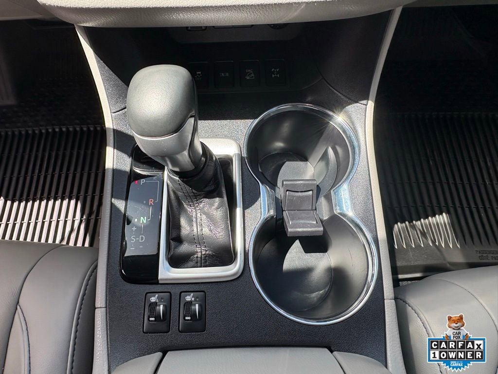 Used 2019 Toyota Highlander XLE AWD/4WD image 22