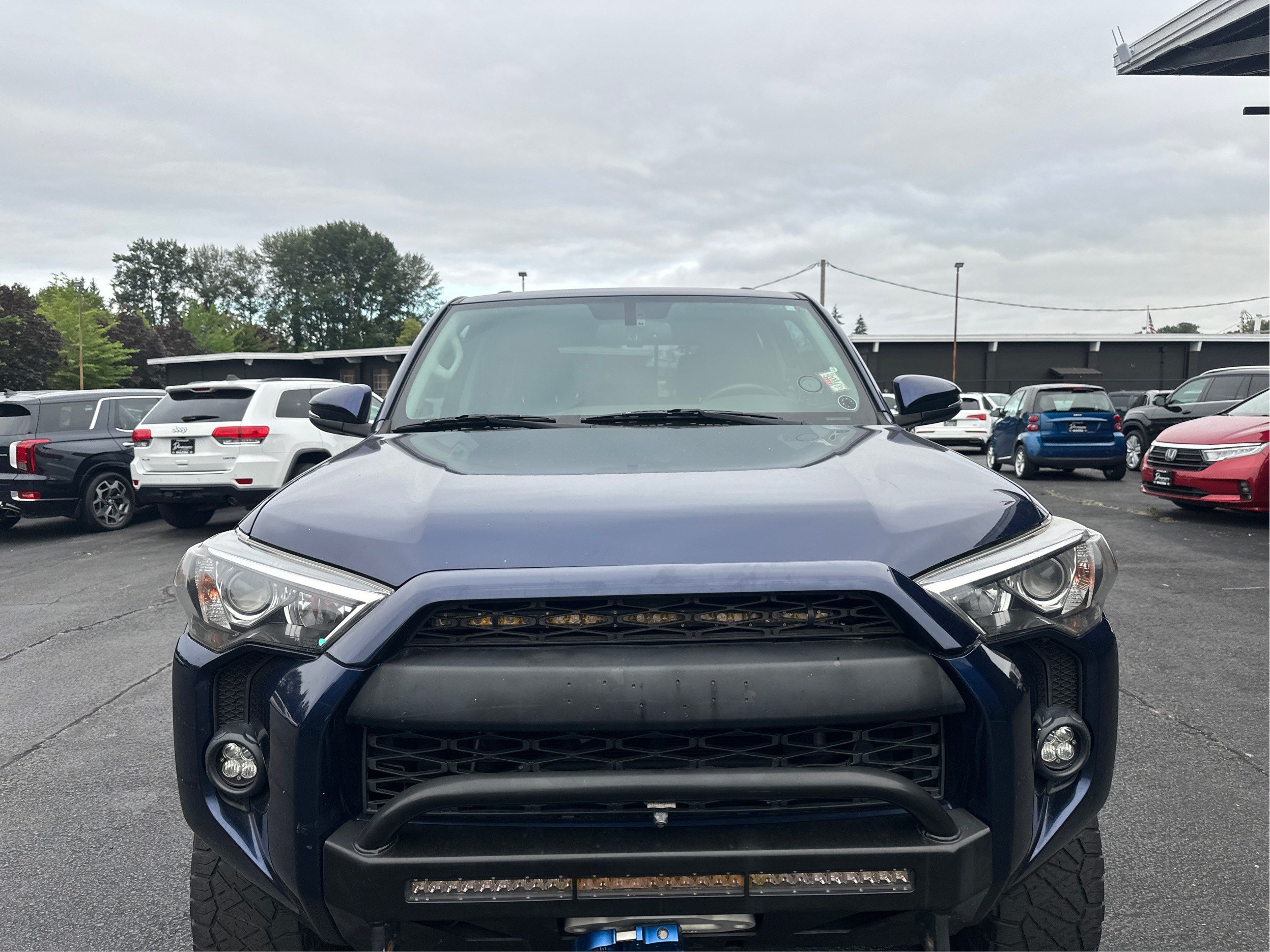 Used 2018 Toyota 4Runner SR5 Premium AWD/4WD image 24