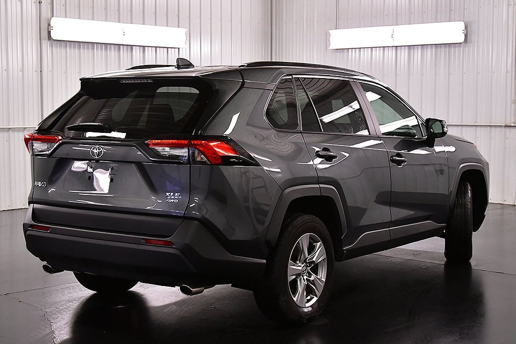Used 2024 Toyota RAV4 XLE image 7