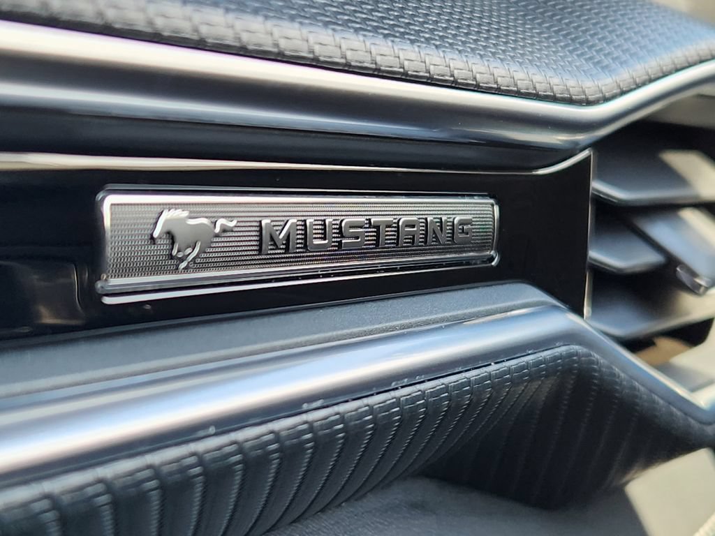Used 2025 Ford Mustang Premium RWD image 33