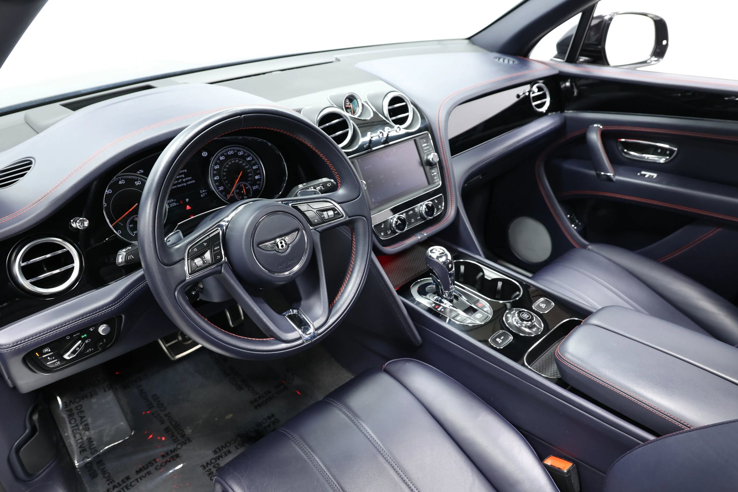 Used 2019 Bentley Bentayga AWD/4WD image 21