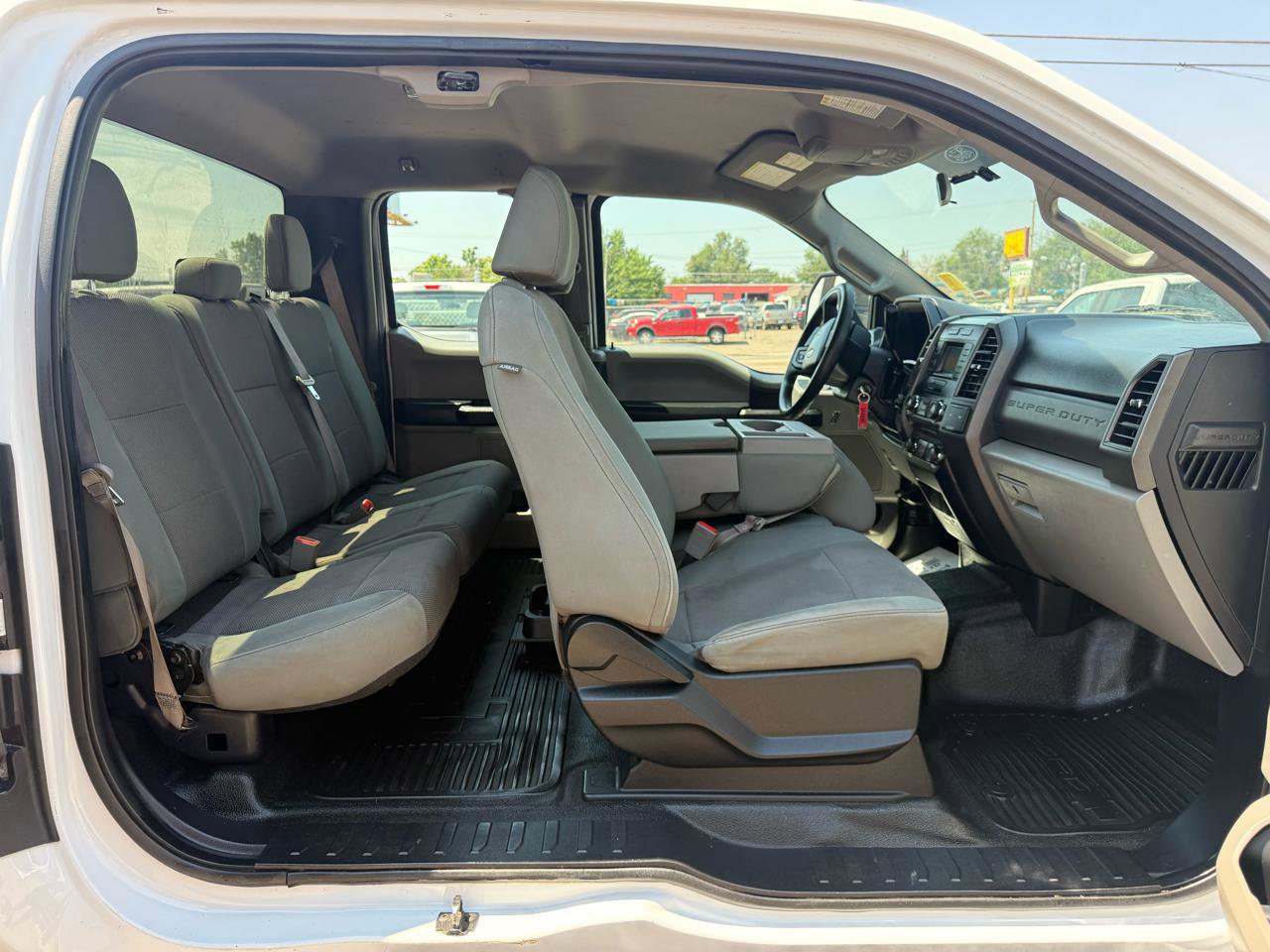 Used 2018 Ford F350 XL image 29